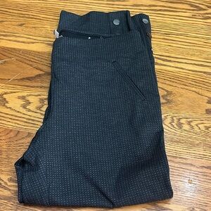 Chicos fab slimming pants size 1.5 ankle grey & black check pattern